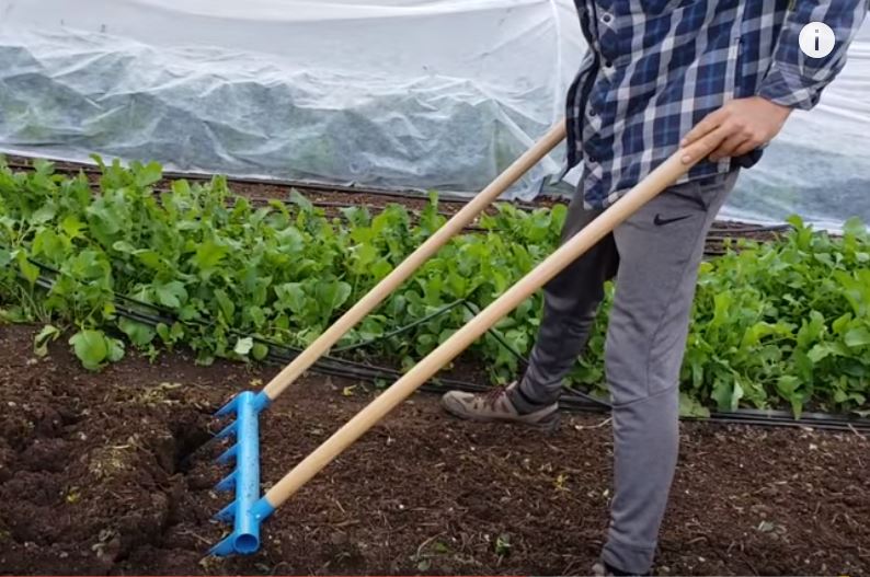 The Square Foot Gardener Broadfork | 24" wide | 6 tines