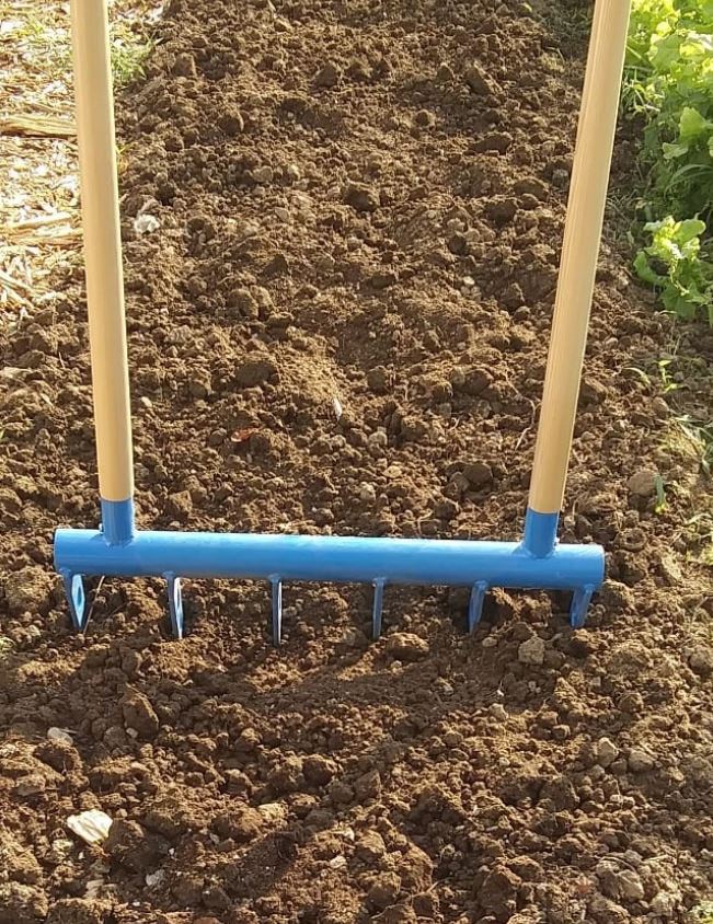 The Square Foot Gardener Treadlite Broadfork is made in America and backed by a lifetime guarantee